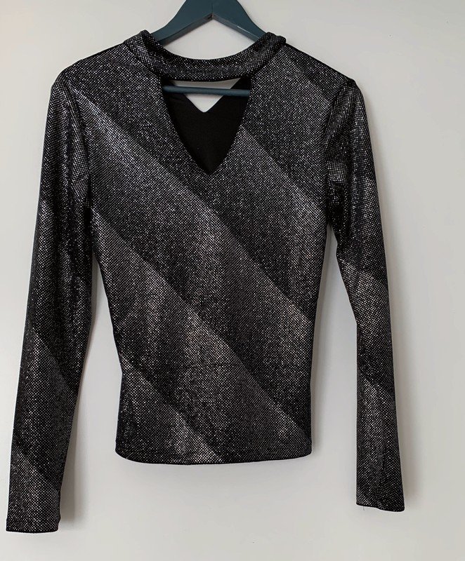 Schwarz Graues Shirt mit Glitzer