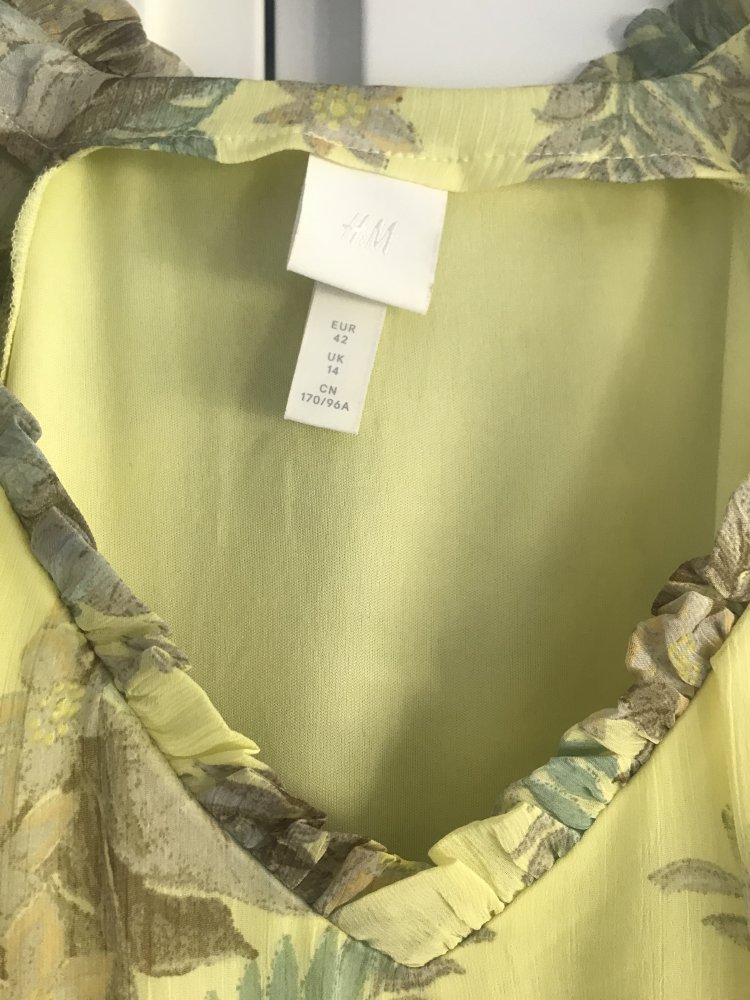 Kleid von H&M Blumenprint /Blumenmuster