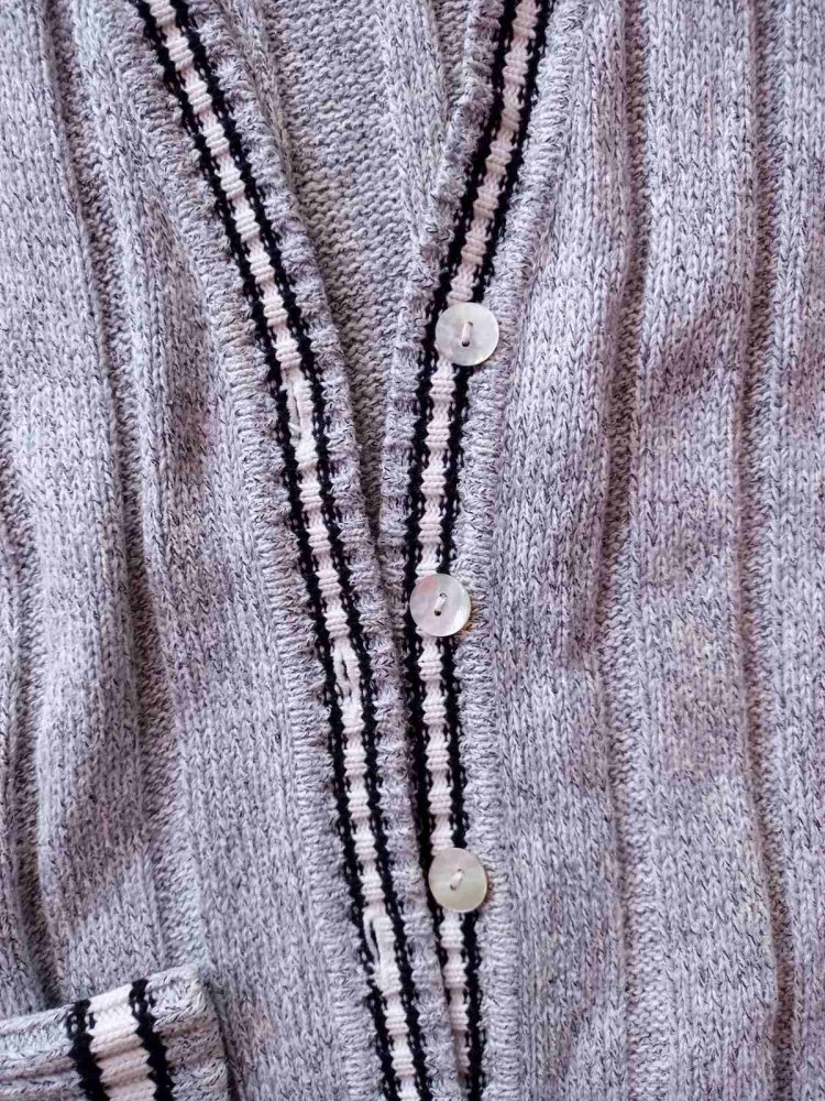schöne Strickjacke
