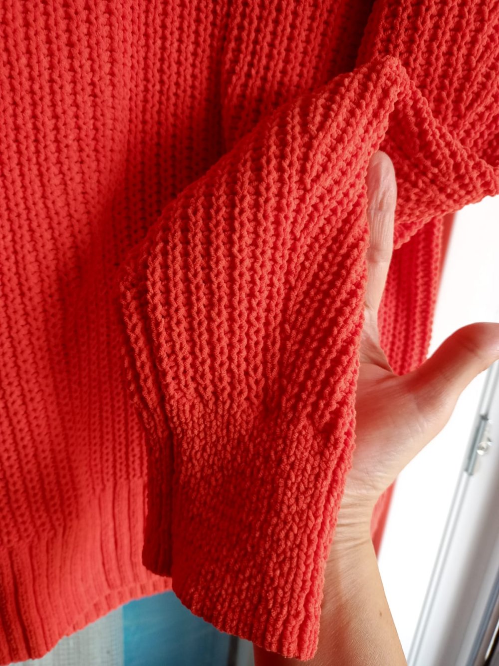 schöner warmer Pullover