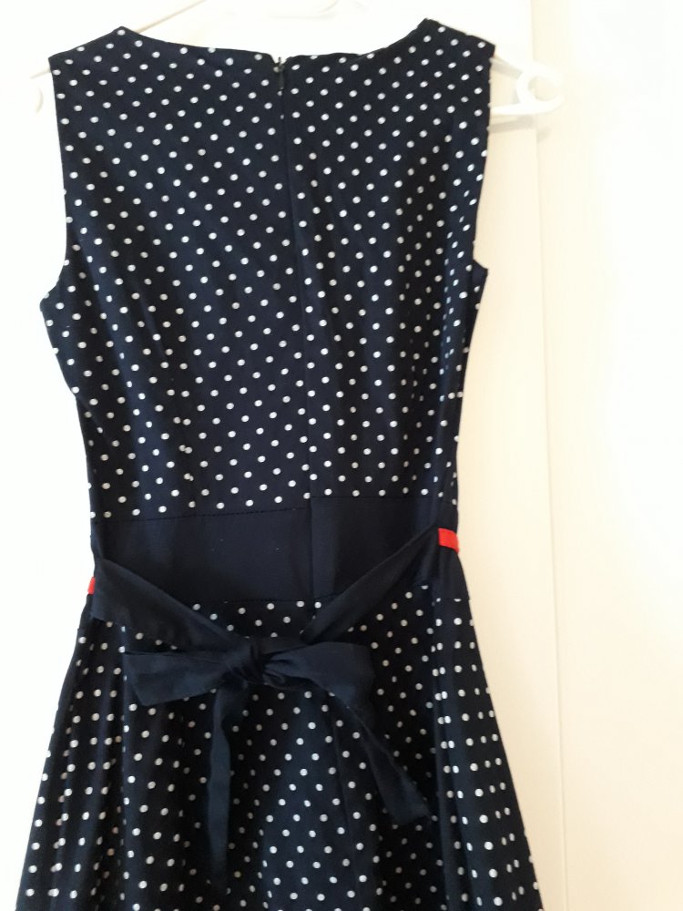 Kleid in A-Linie mit Polka Dots