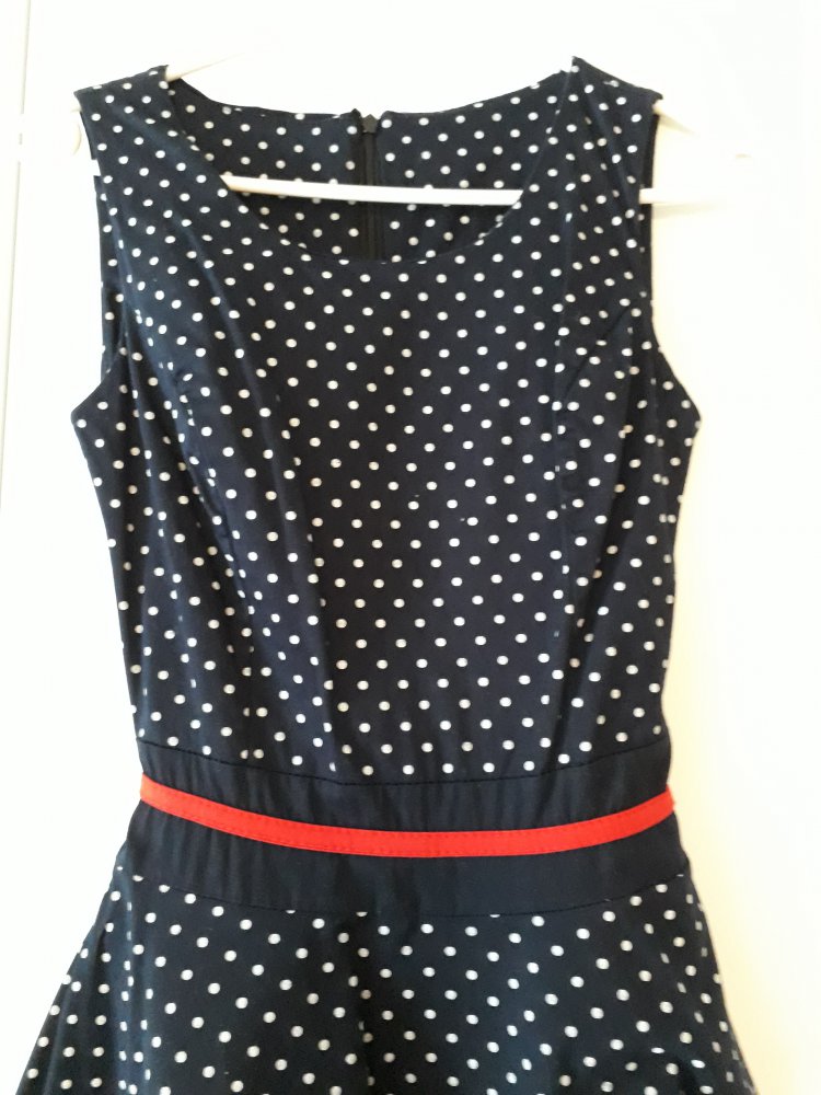 Kleid in A-Linie mit Polka Dots