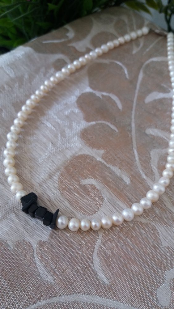 Damen Handmade Perlenkette mit Onyx Edelsteine