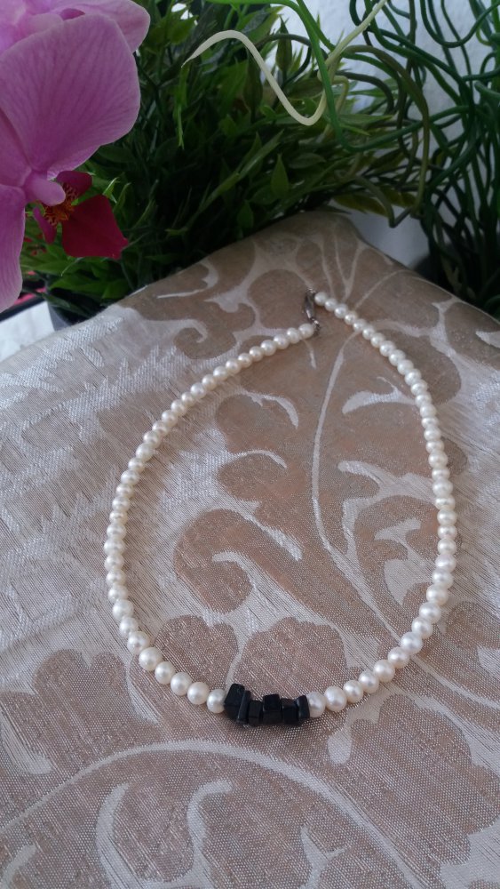 Damen Handmade Perlenkette mit Onyx Edelsteine