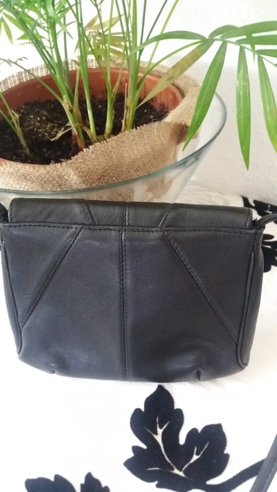 Damem schwarze kleine Ledertasche