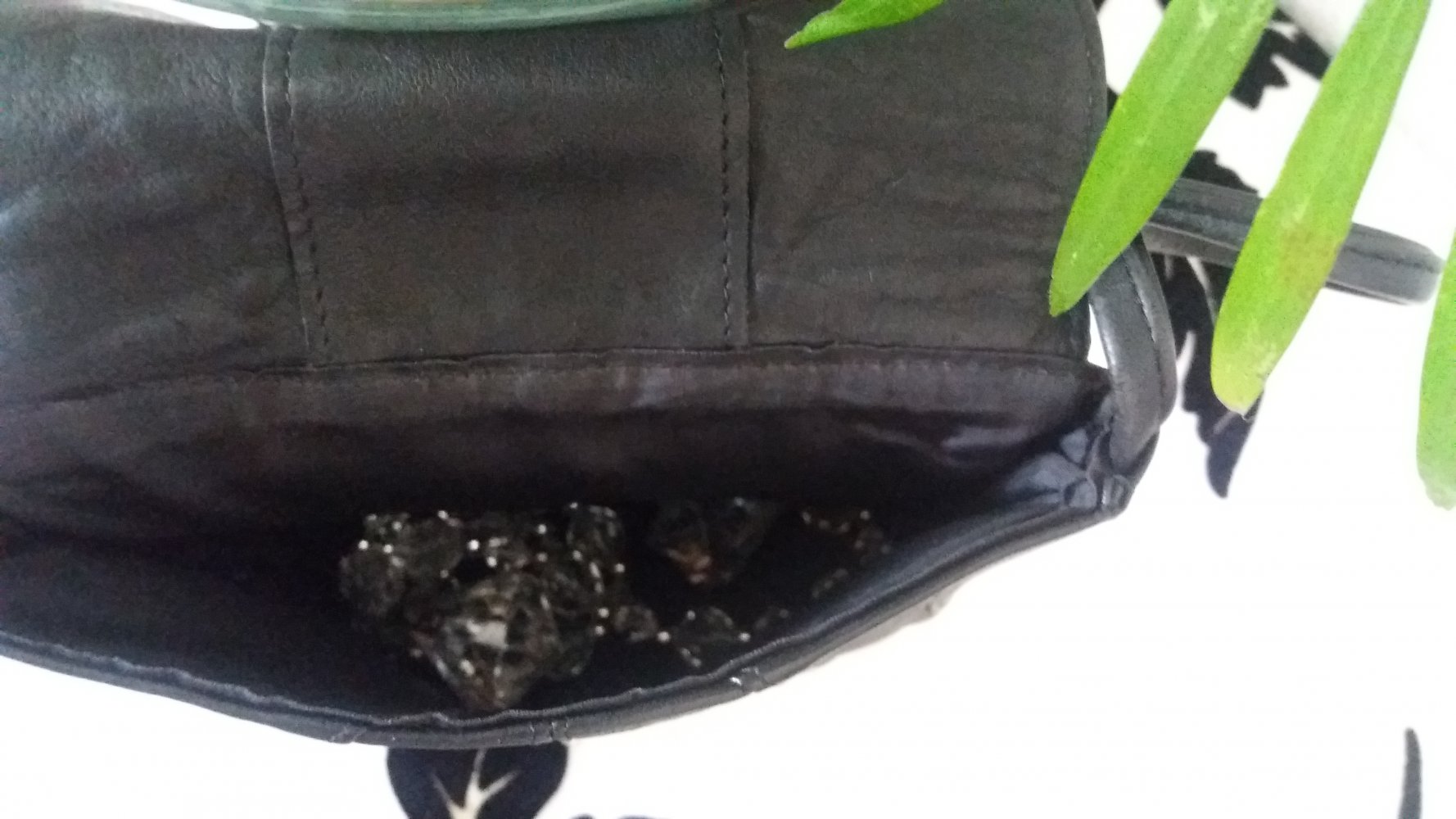 Damem schwarze kleine Ledertasche