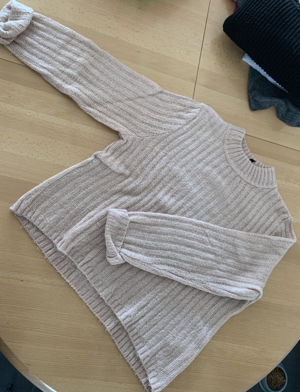 Rosa Pullover H&M