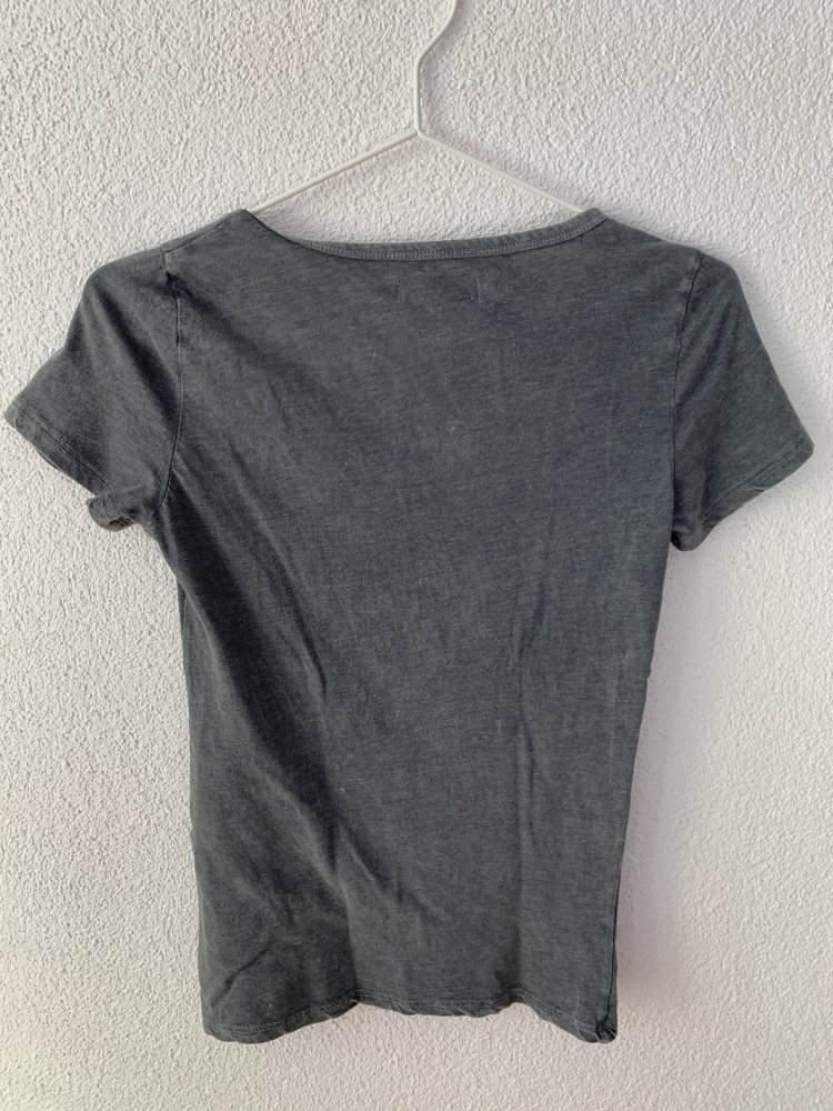 Hollister T-Shirt