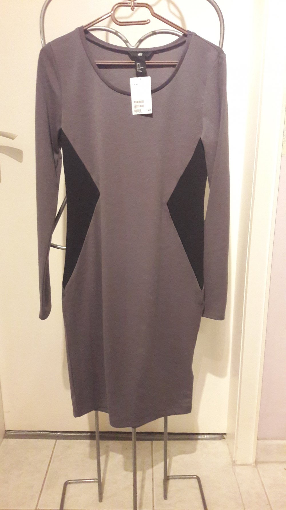 Kleid grau/schwarz