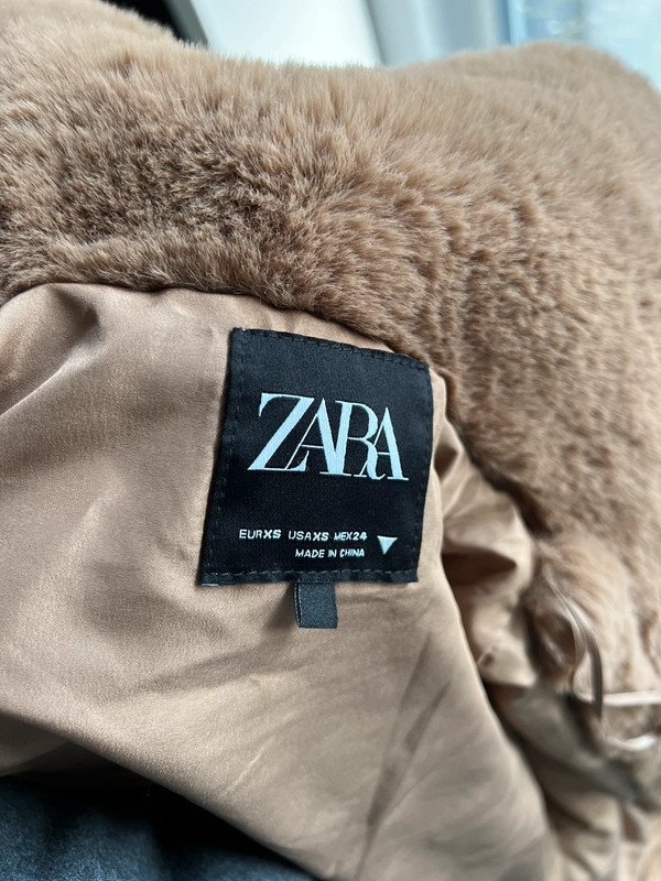 Zara Mantel Winterjacke FakeFur braun