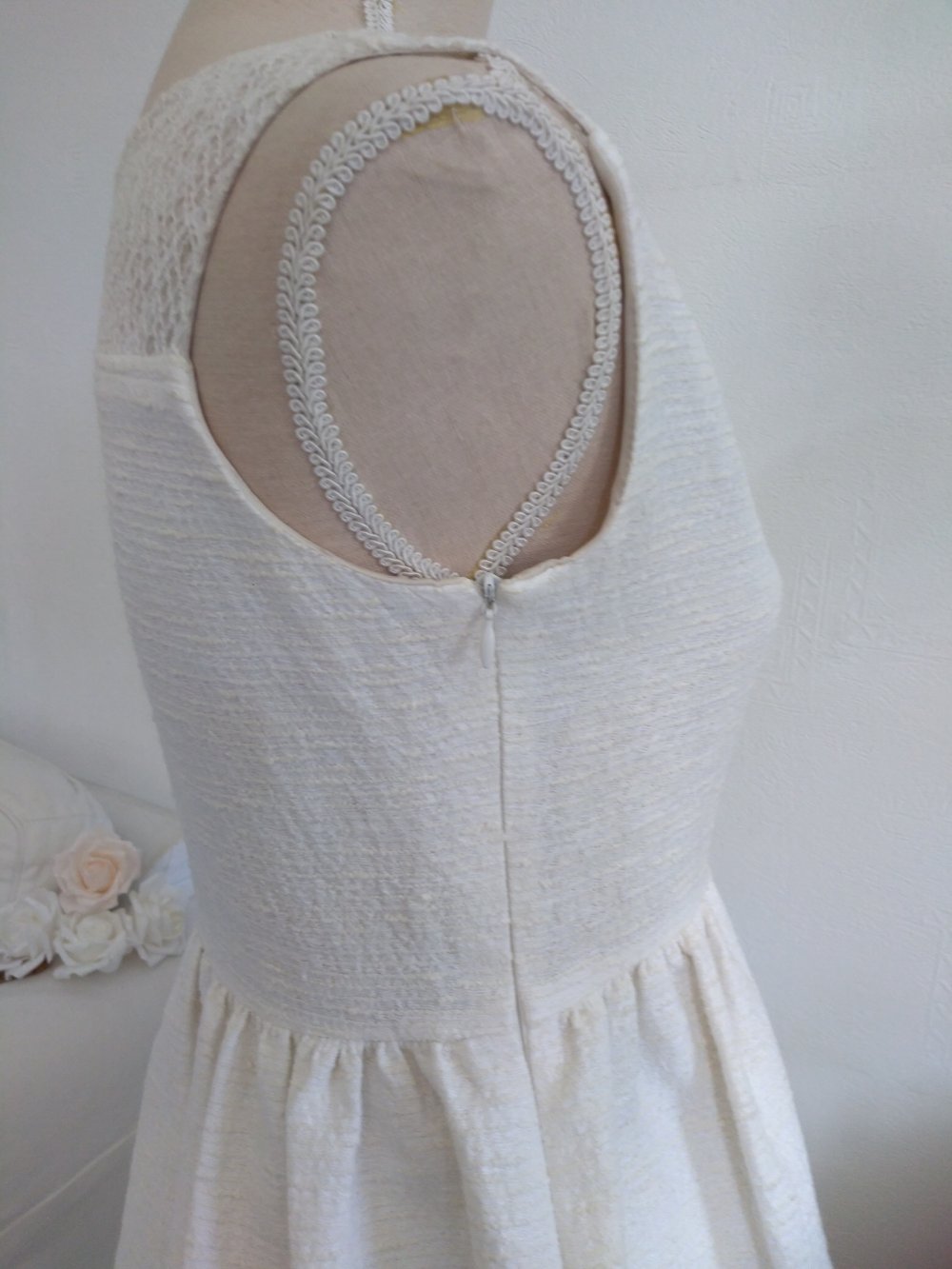 Sommerkleid in weiß