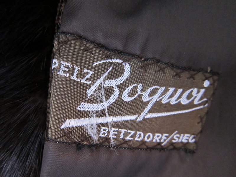 Edler, neuwertiger Nerzmantel 