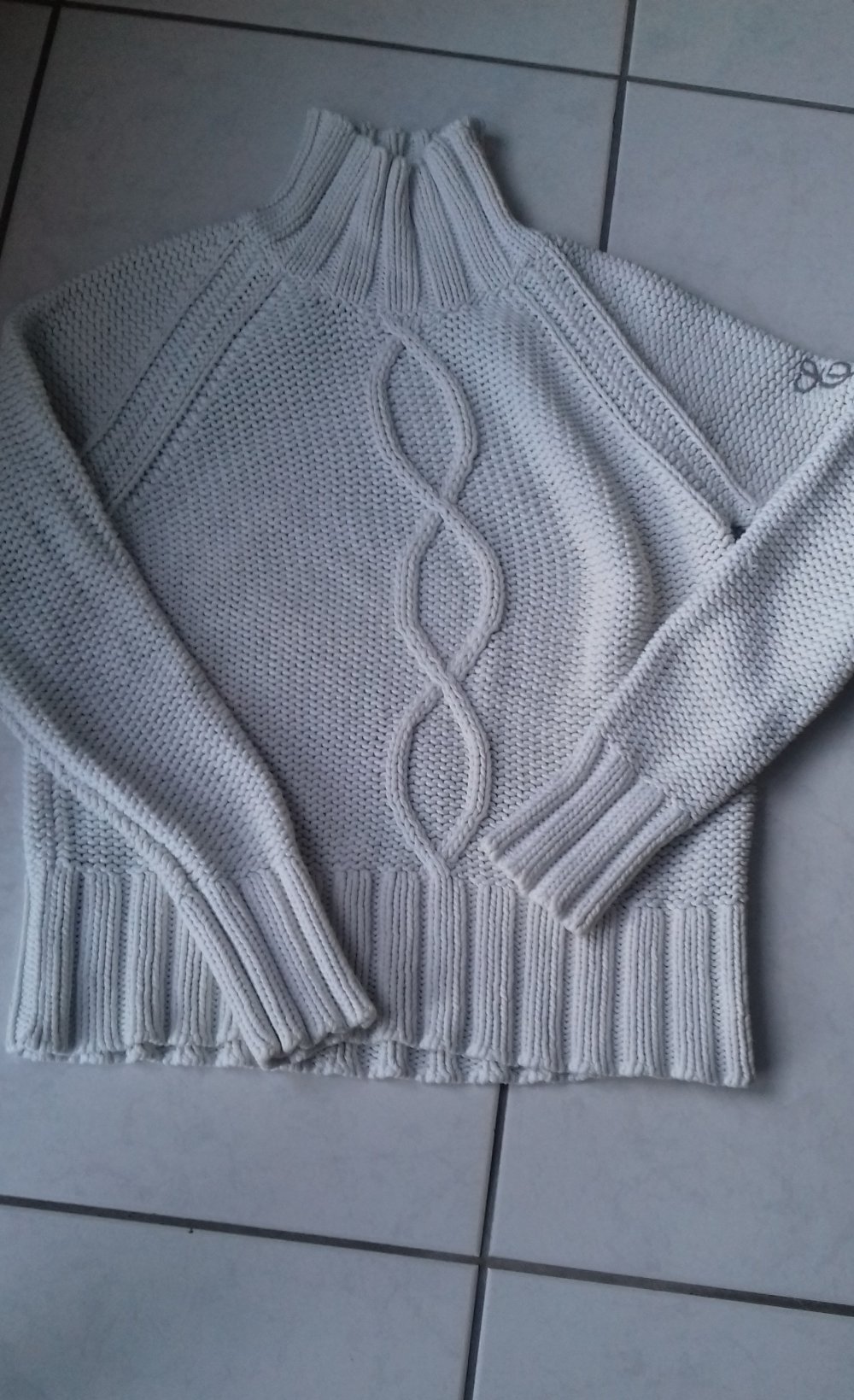 toller cremefarbener Strickpulli von Esprit Sports Gr. 42 € 10,--