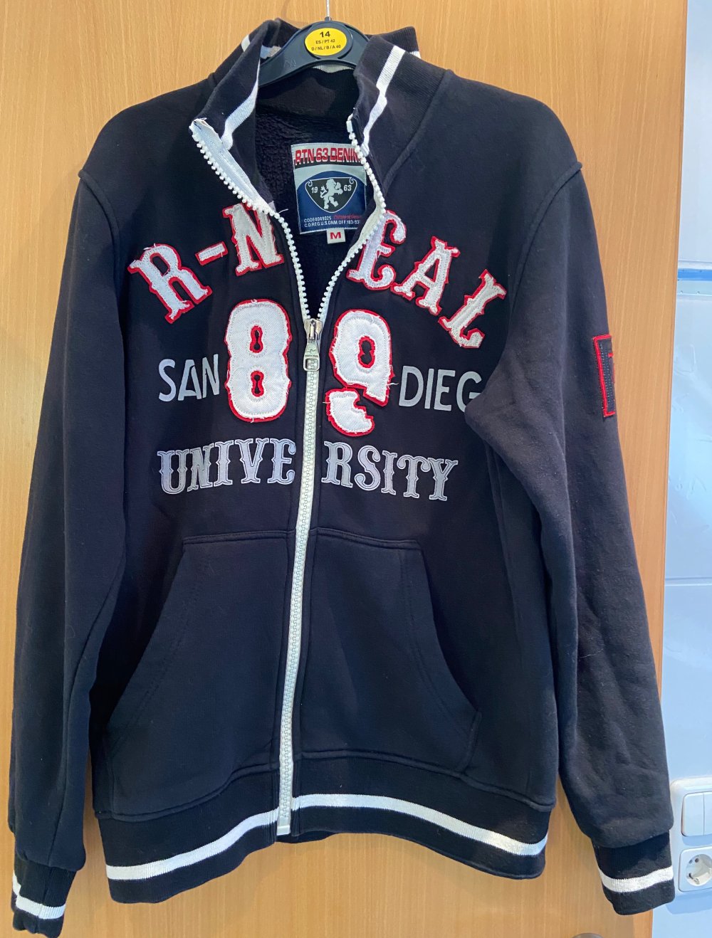 Sweatjacke von R-Neal