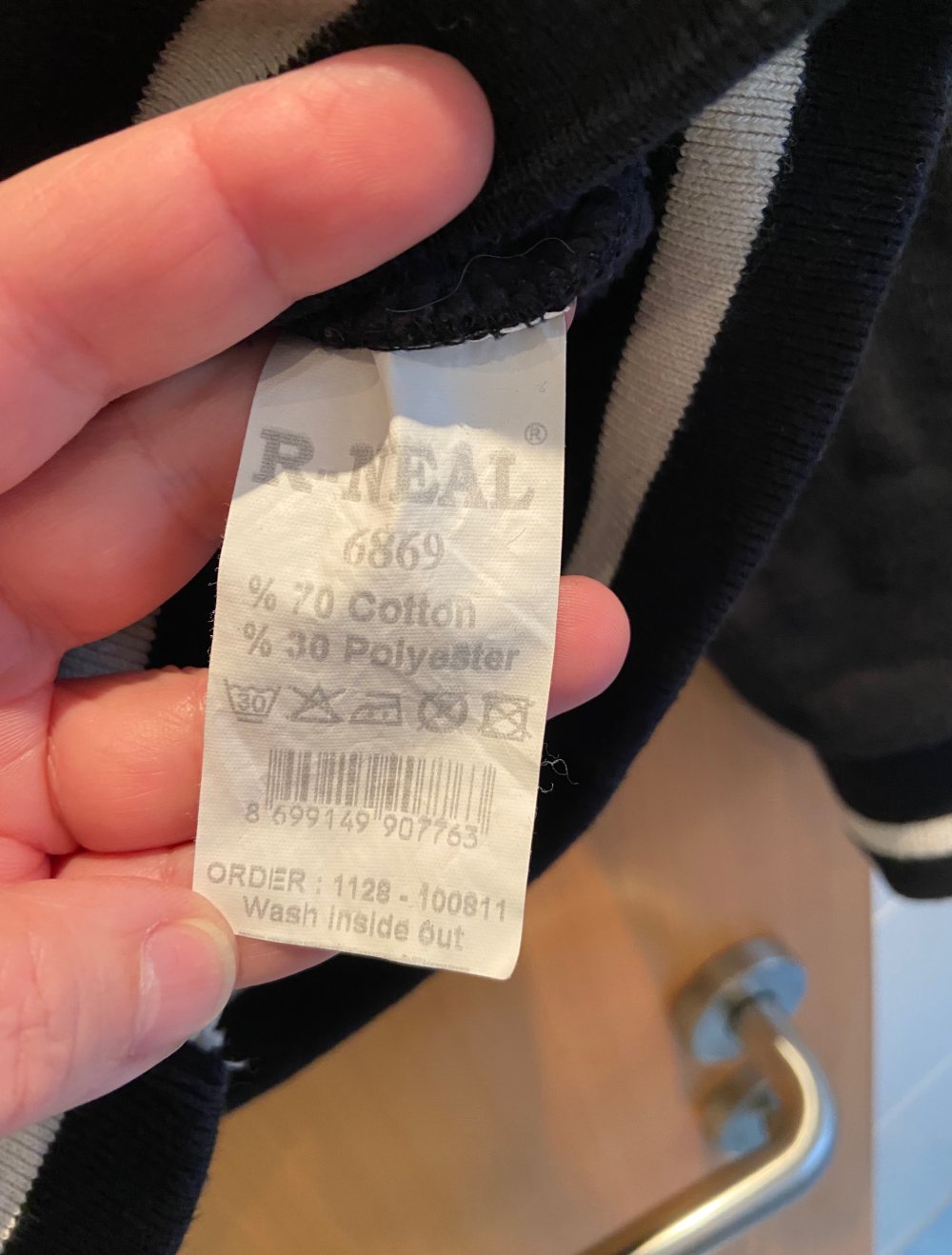 Sweatjacke von R-Neal