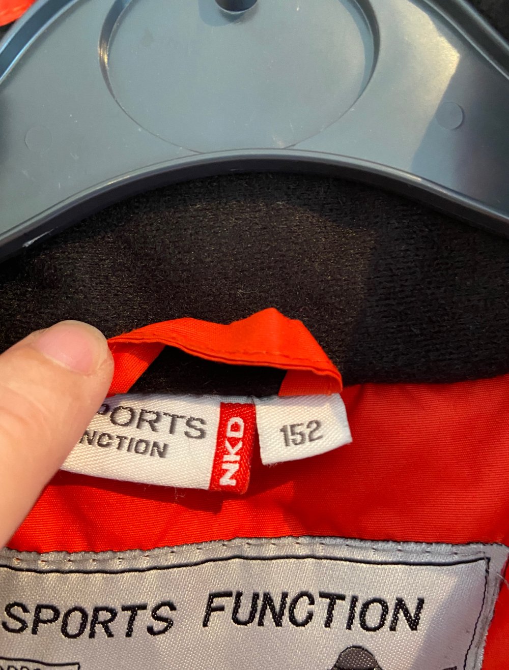 Jacke Winter rot