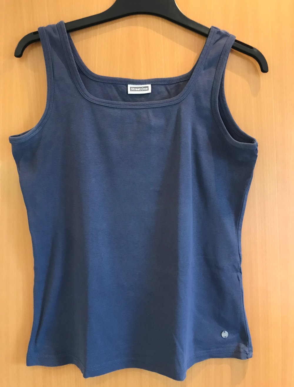 top von street one