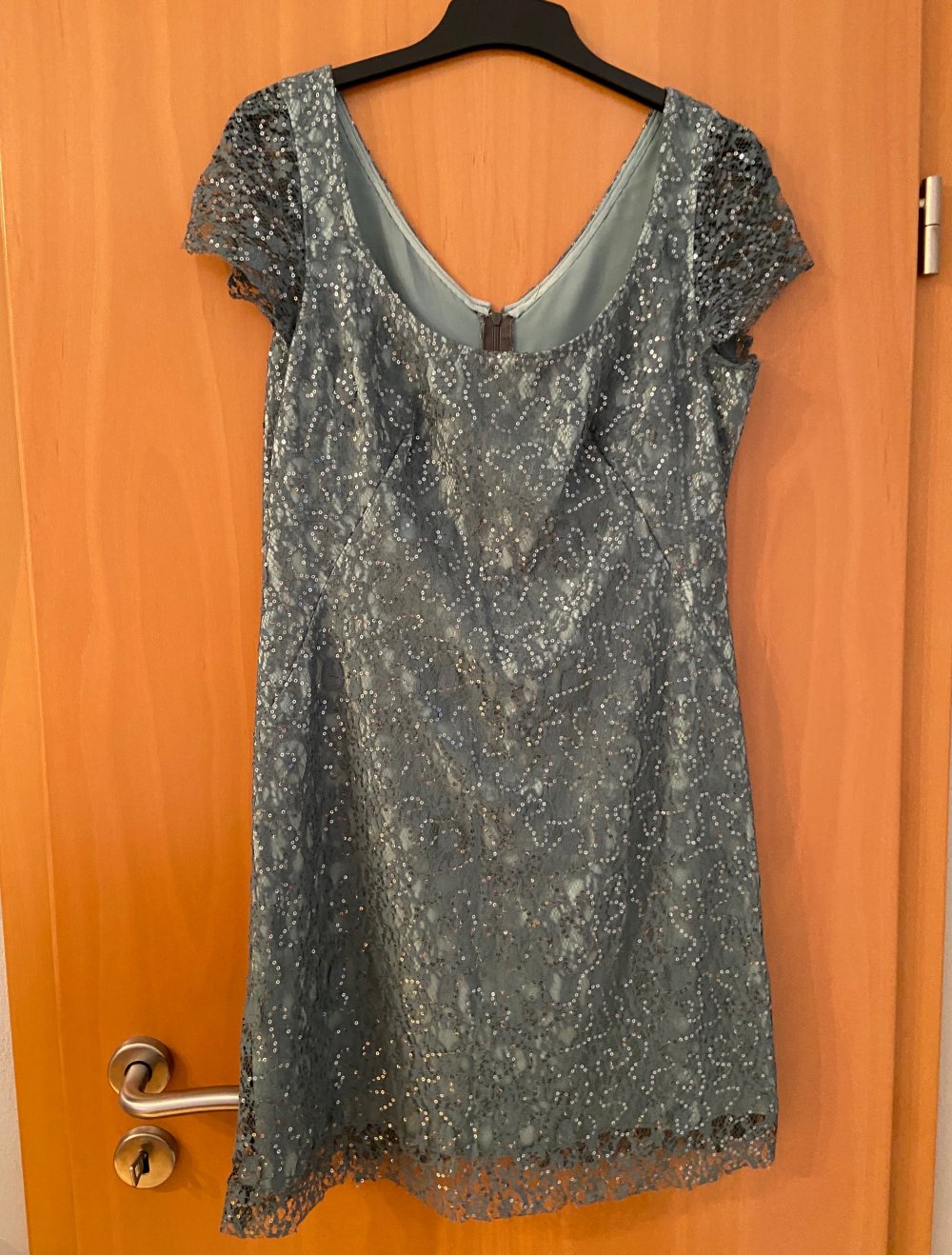Kleid eisgrün