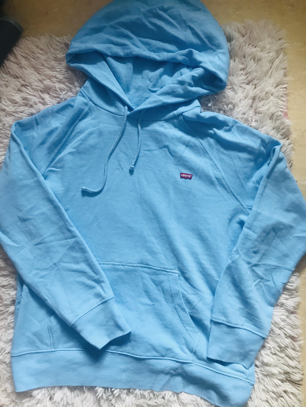 Beliebter blauer Levi’s Hoodie 