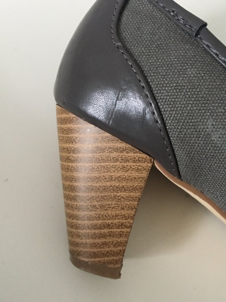 Damen Pumps Khaki Gr. 38