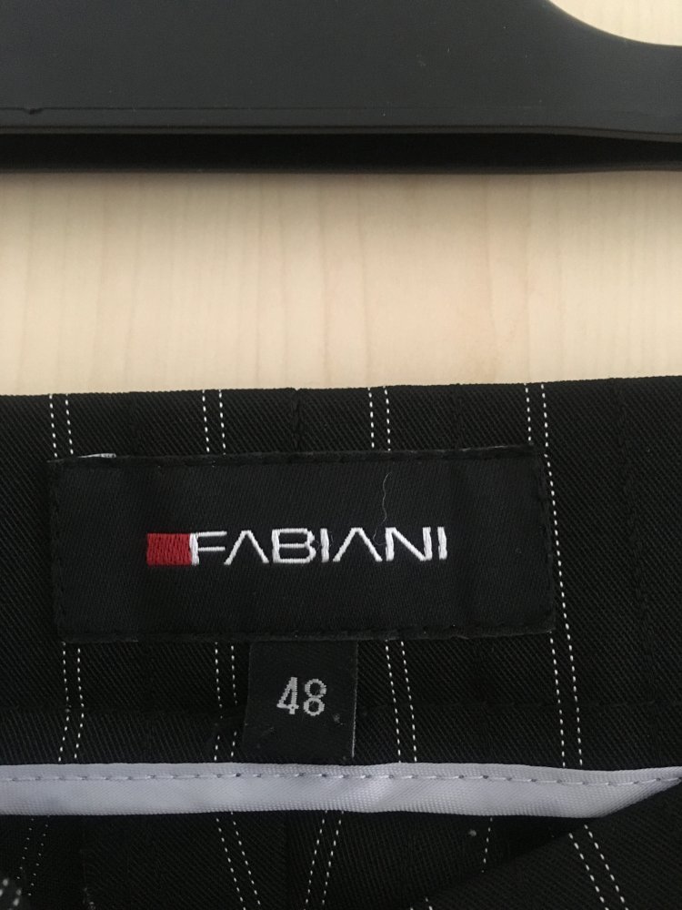 Damen Stoffhose schwarz gestreift Gr. 48