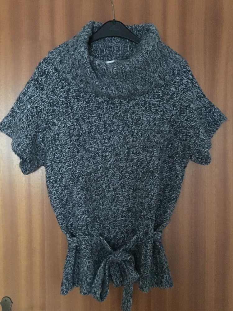 Sehr warmer Damen Strick Pullunder Gr. S