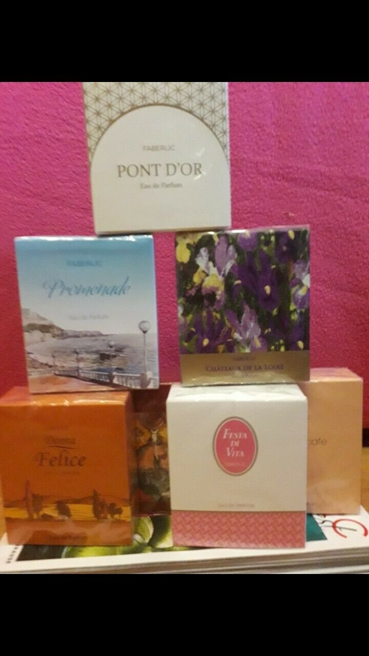 7x Eau de Parfum jedes 30ml.  neu, original verpackt, ungeöffnet. auch einzeln  jeder 8 euro.