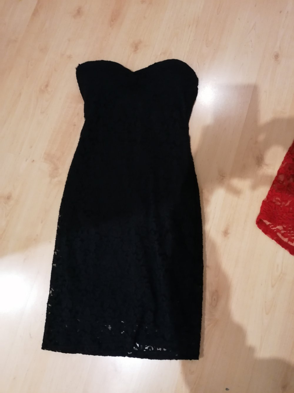 Schwarzes Abendkleid