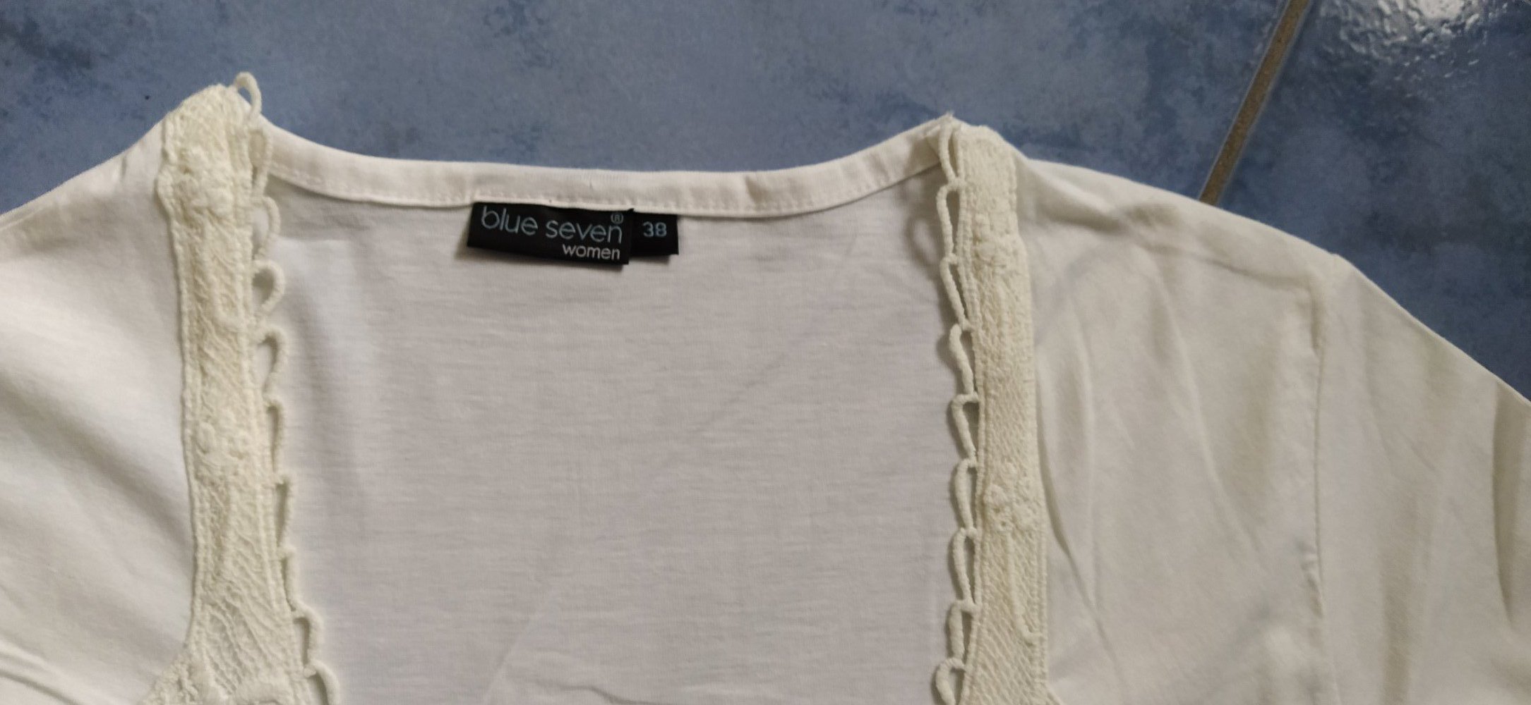 Feminines Shirt 