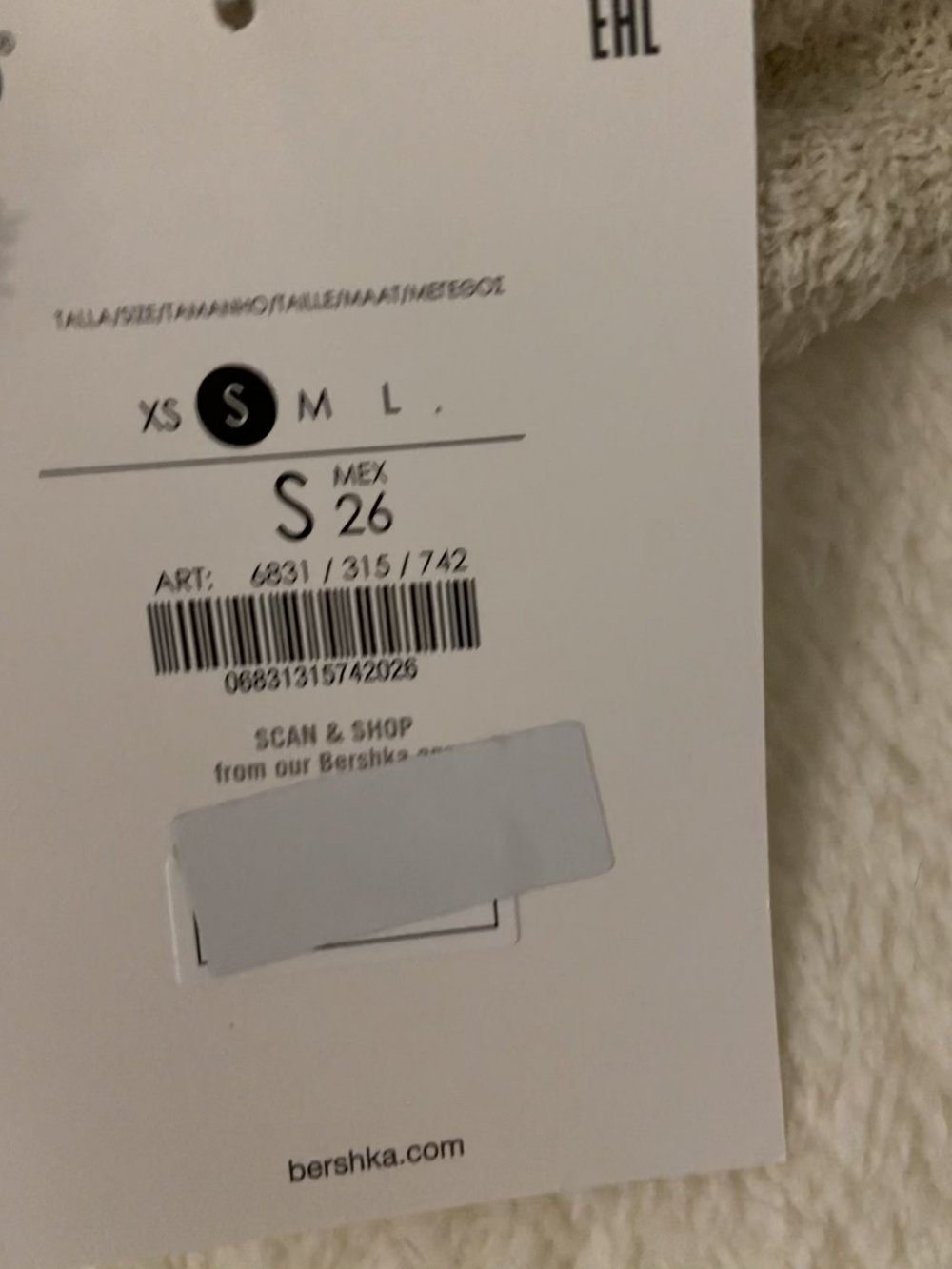 Neuer Bershka Pulli 
