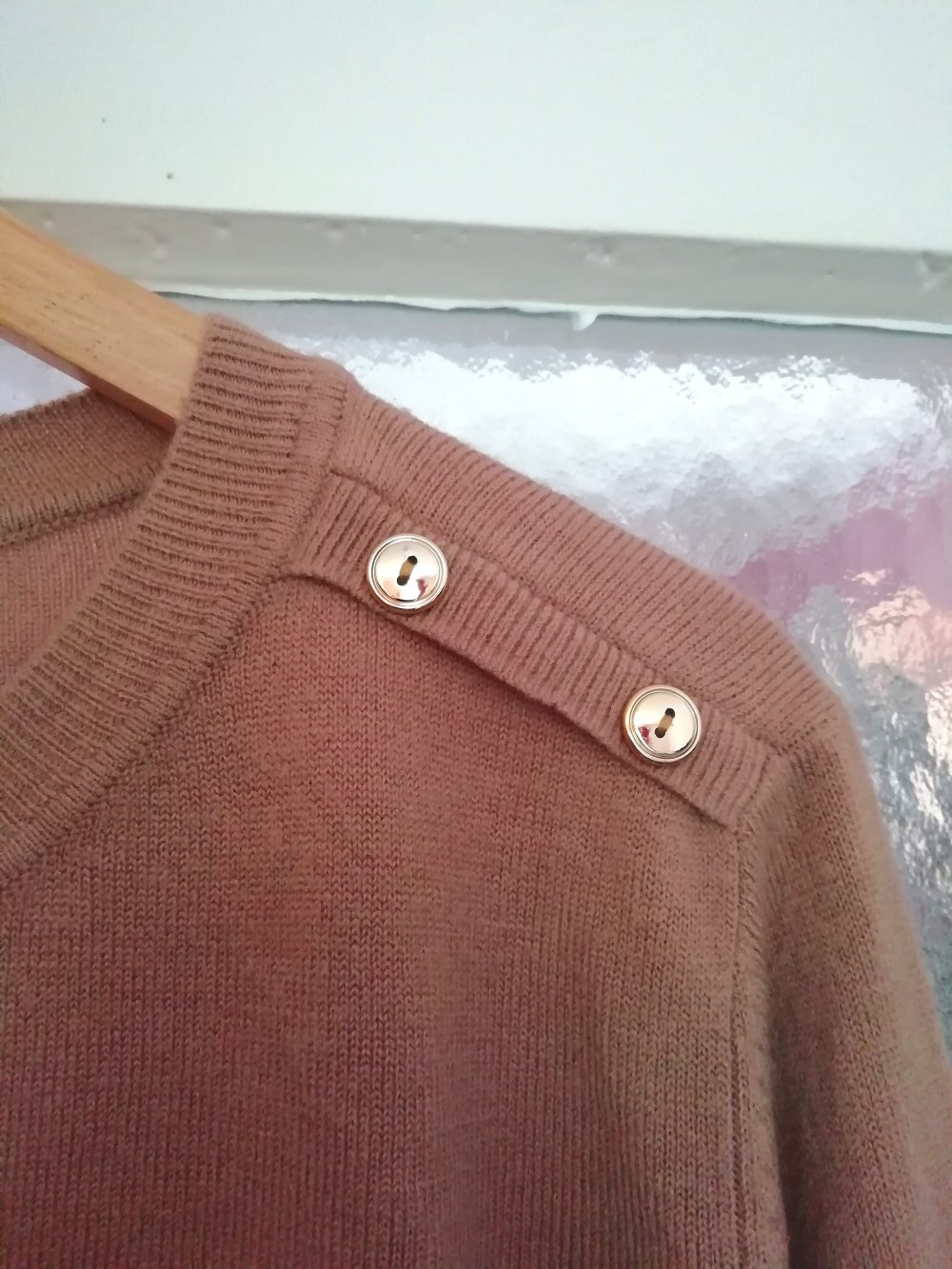 Chicer Pulli Braun Beige Gold Applikationen