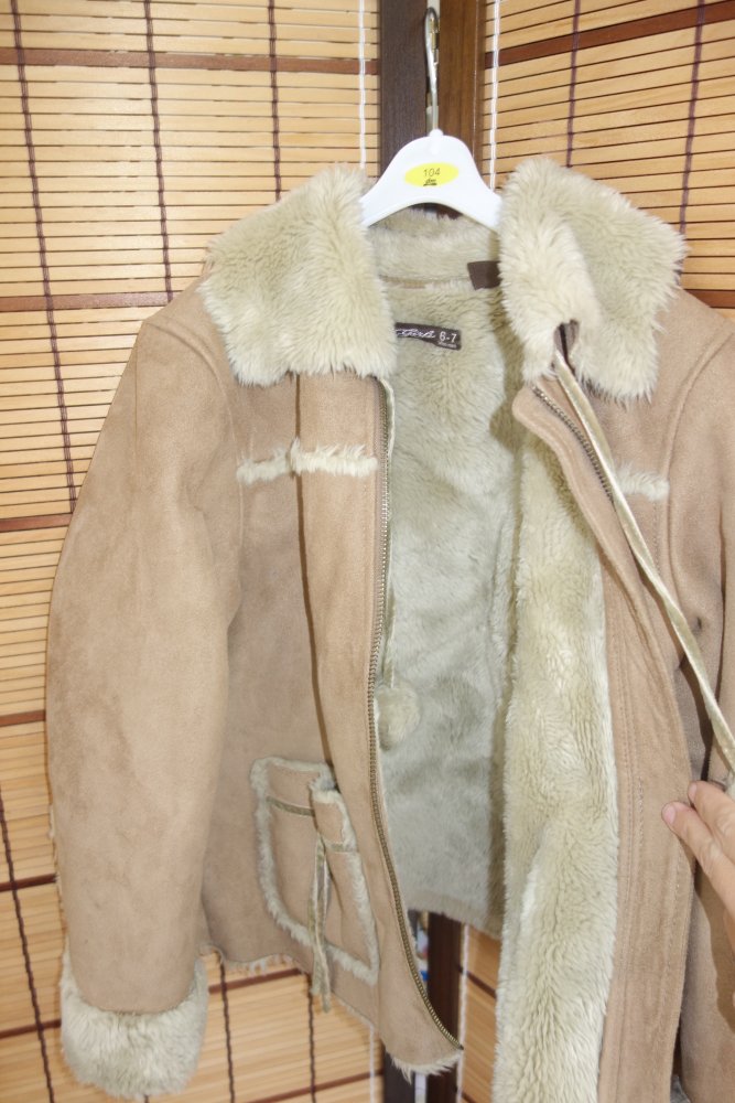 Jacke hellbraun Kunstfell 6-7 Jahre ZA Girls