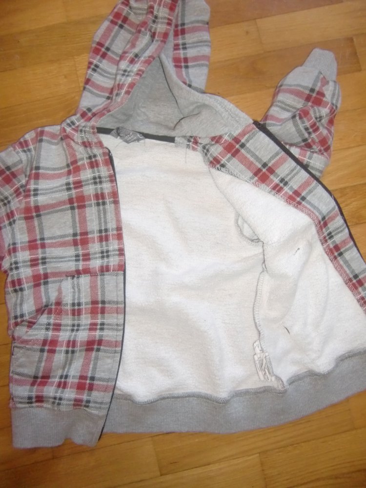 Sweatjacke Cardigan H&M 104 kariert grau rot