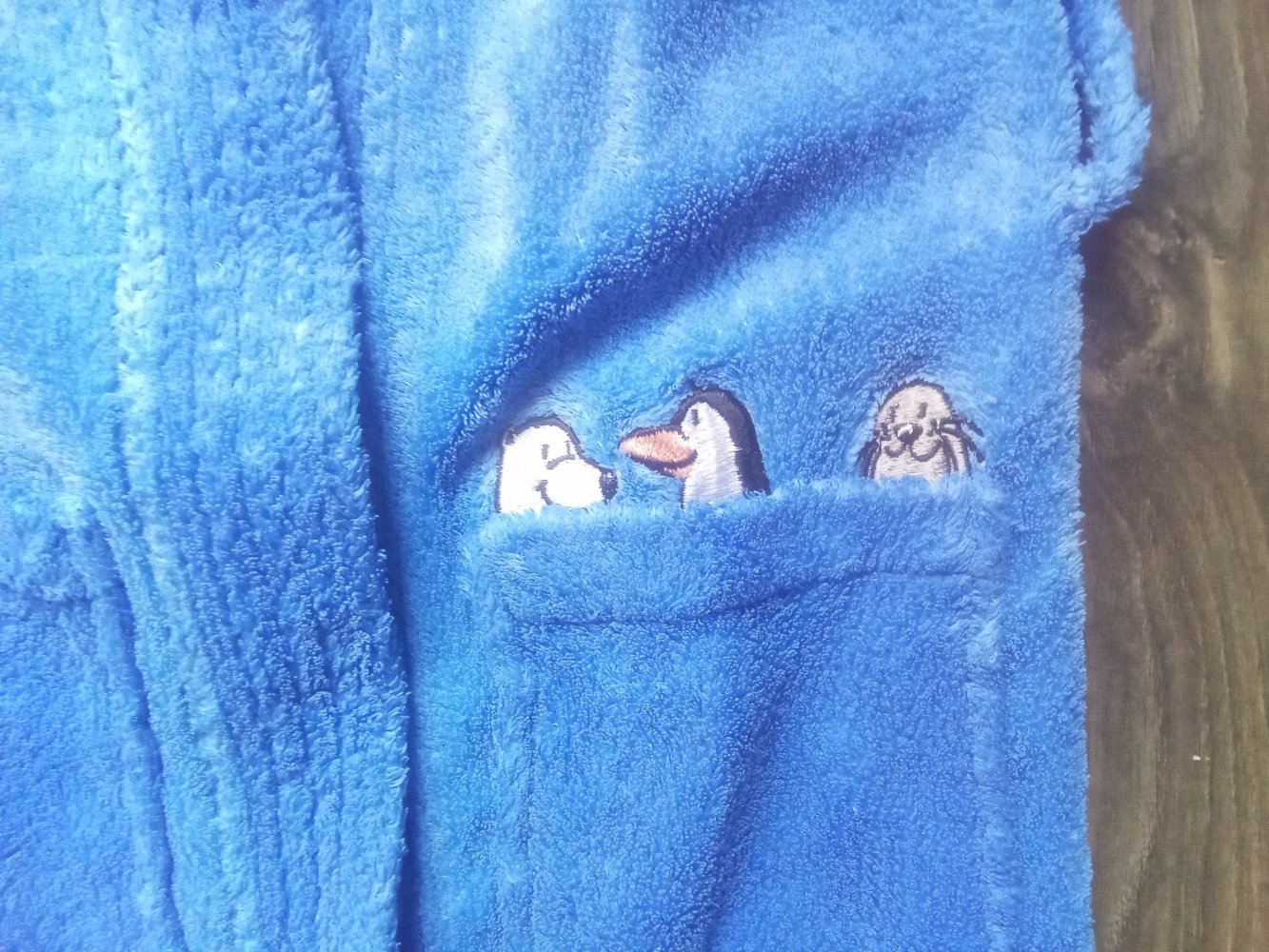 Flauschiger Bademantel blau alive 98/104 Pinguin Eisbär