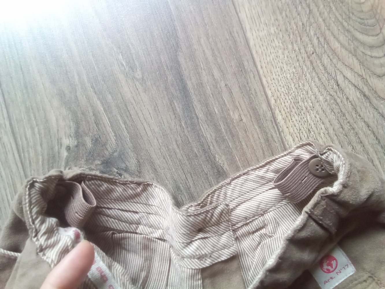 kurze Hose Shorts okaidi 114cm 6 Jahre beige braun Tracht