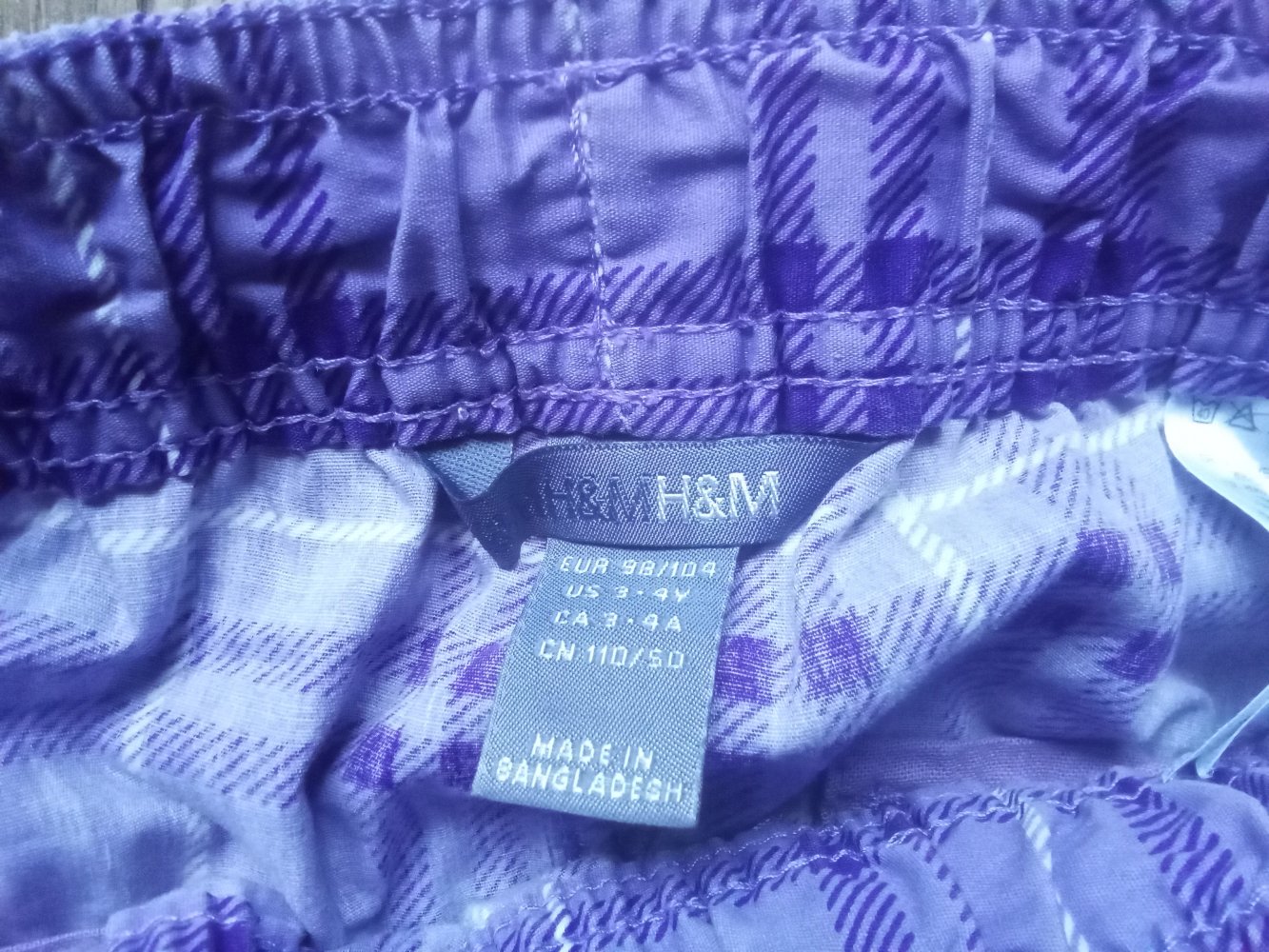 Lila Shorts H&M 98/104 kariert Sommer