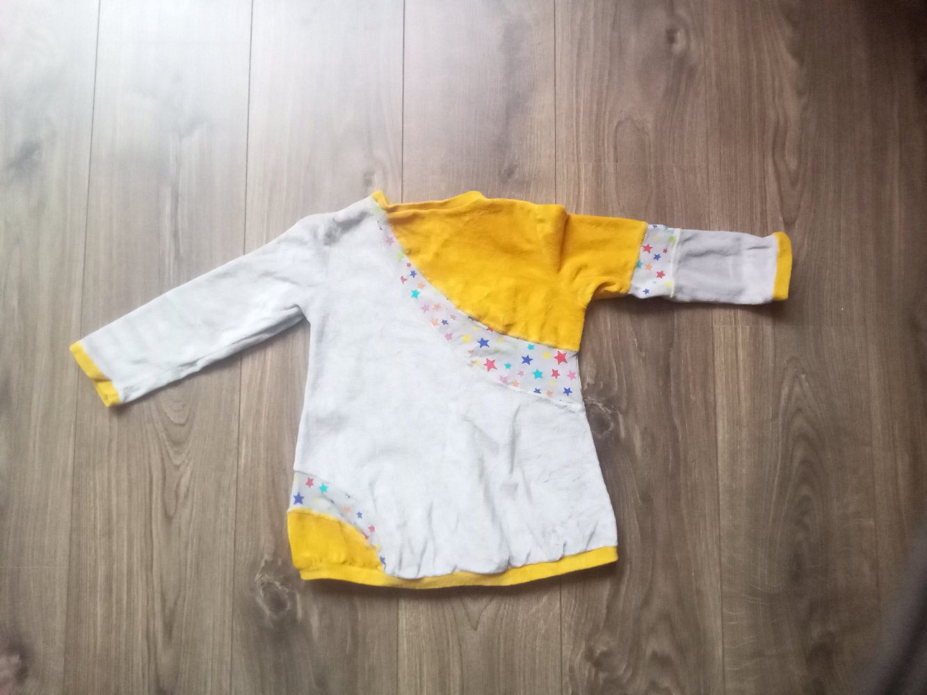 Pullover Pulli handmade nicki grau senf Rakete 116
