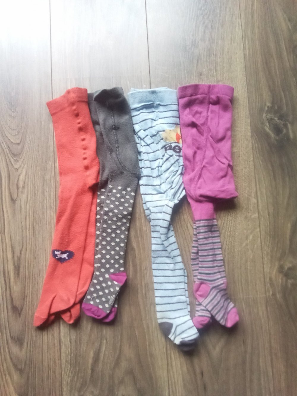 Set 4 Strumpfhosen Winnie Pooh blau rot lila grau Liegelind