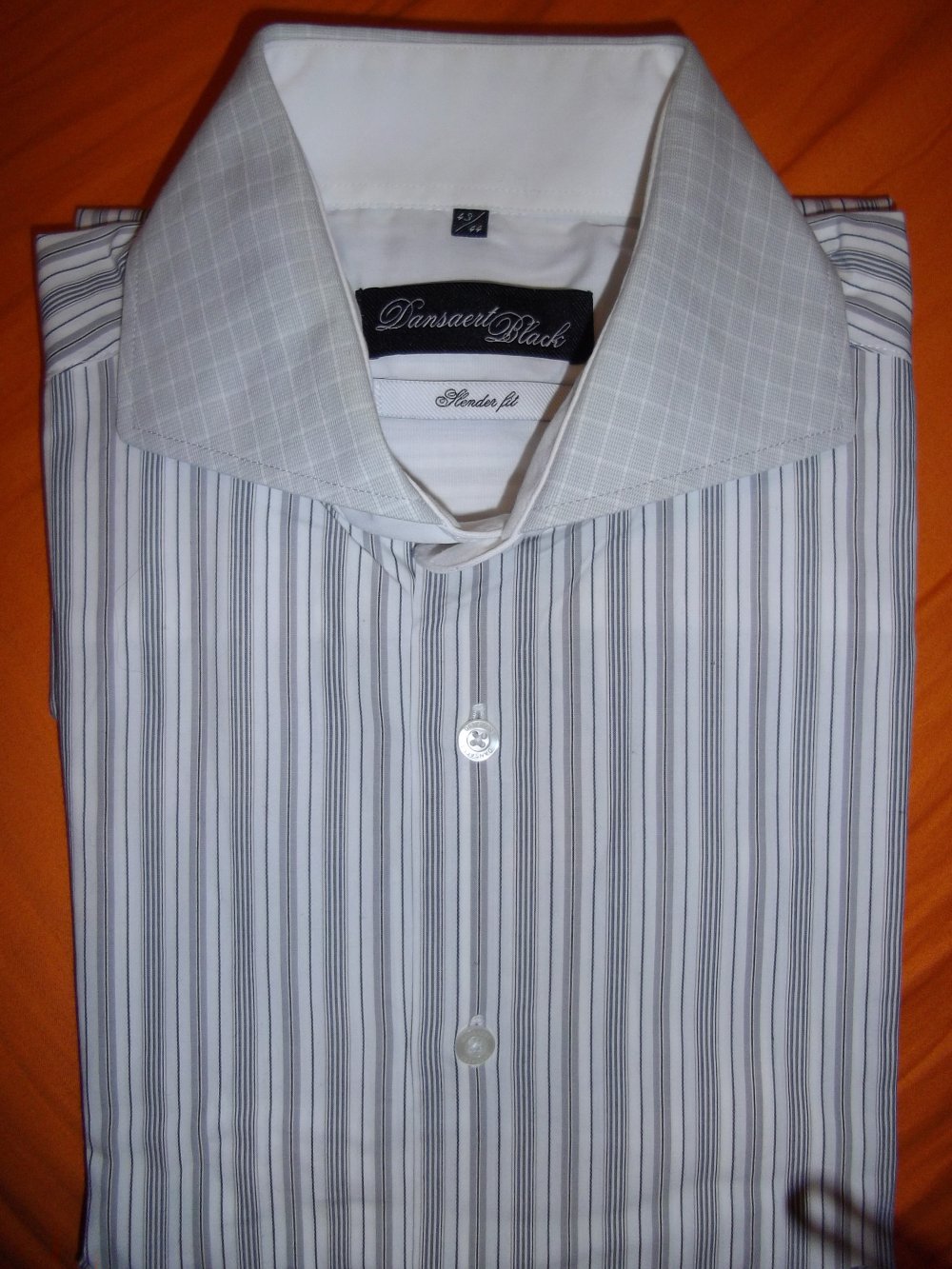 Dansaerd Black Supercotton Kontrastkragen Gesigner Hemd grau schwarz weiß in Gr.XL 43-44cm Kragenweite