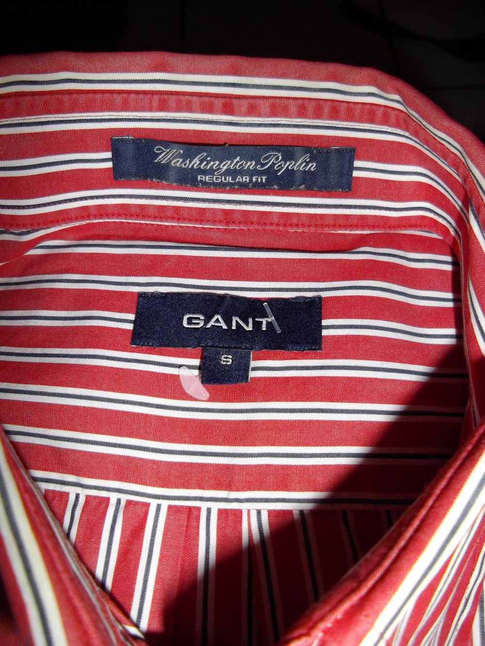 GANT Hemd rot marine weiß gestreift Gant Logo auf der Linken Brust in Gr.S
