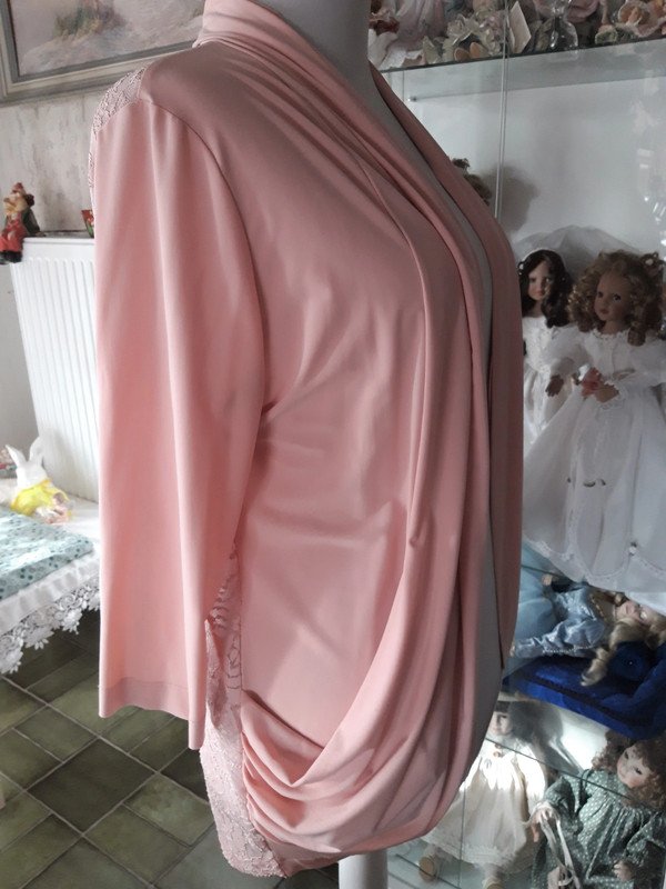 Leichte verschlusslose Jacke mit Spitze von Pfeffinger 