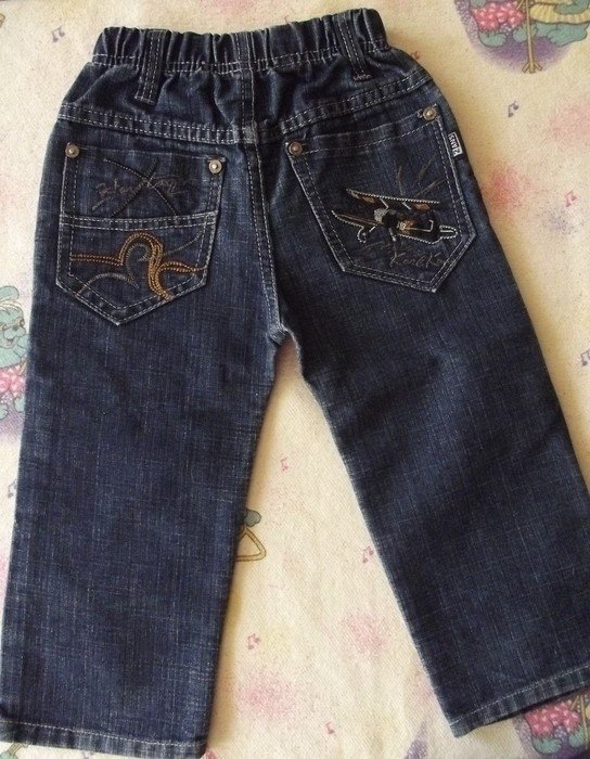 Schöne Jeans und 1 Gürtel  Gr. 92