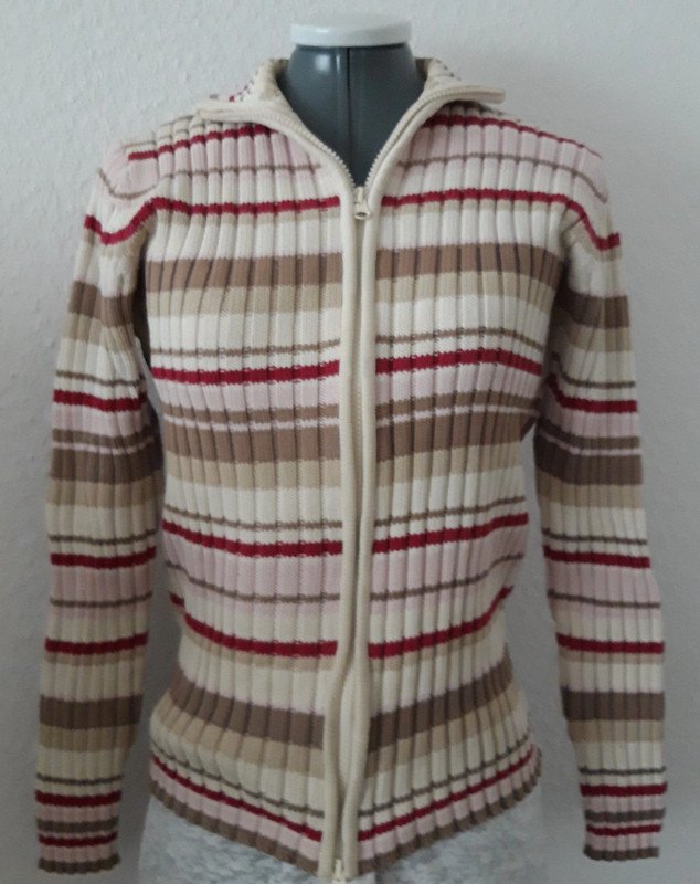 Strickjacke von NKD 