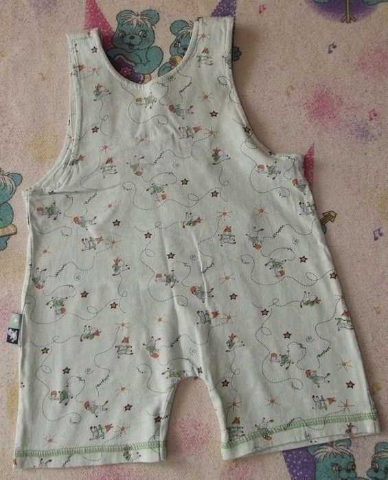 Süßer zart grüner Jumpsuits 