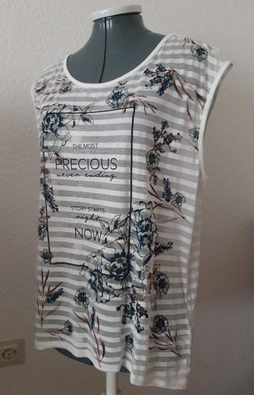 Top/ Shirt 