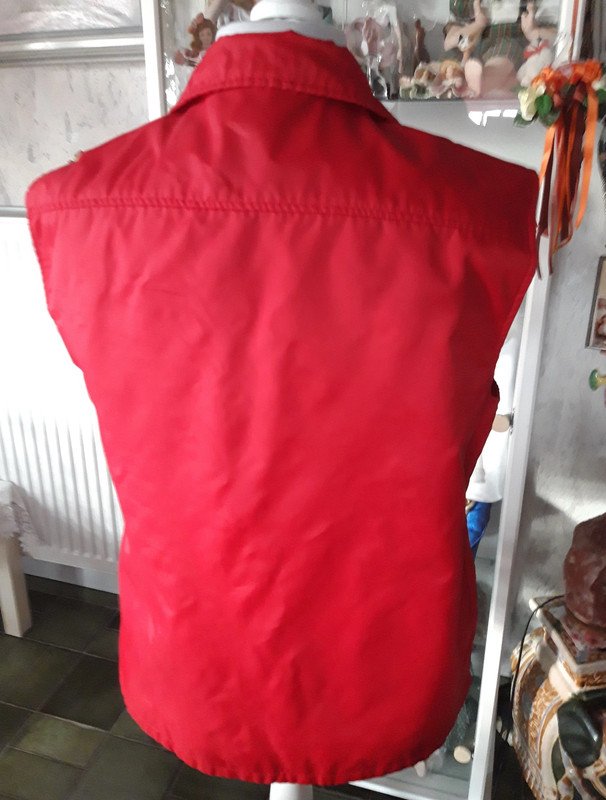 Rote Weste 