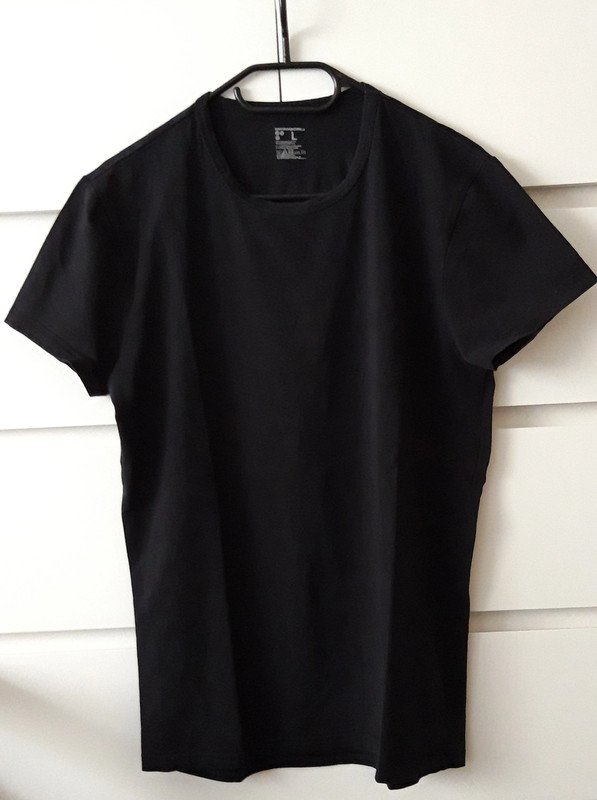 T-Shirt von fundamentals