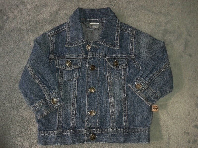 Süßes Jeans- Jäckchen Gr.74