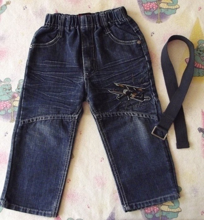 Schöne Jeans und 1 Gürtel  Gr. 92