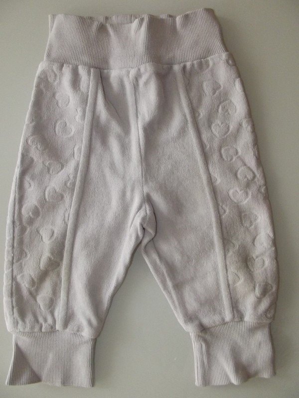 Sehr schöne zart lila Schlupfhose 